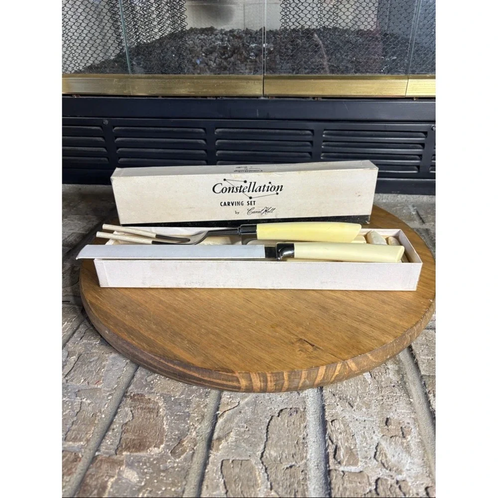 Vintage Carvel Hall Constellation Carving Set Ivory Color‎ Handles USA Retro NIB